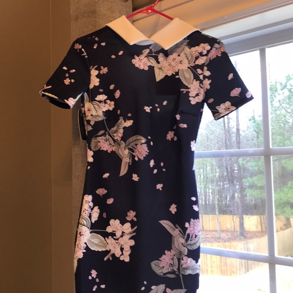 NWT Floral dress - Picture 2 of 6